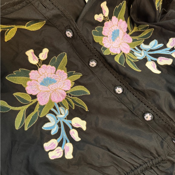 🆕 FARM RIO Winter Garden Blouse L (NWT) 🌺 - Picture 9 of 9